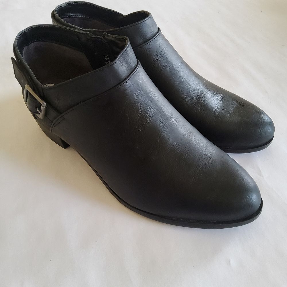 New Life Strides Alexi Black Faux Leather Ankle Boots Booties Size 11 - Picture 8 of 14